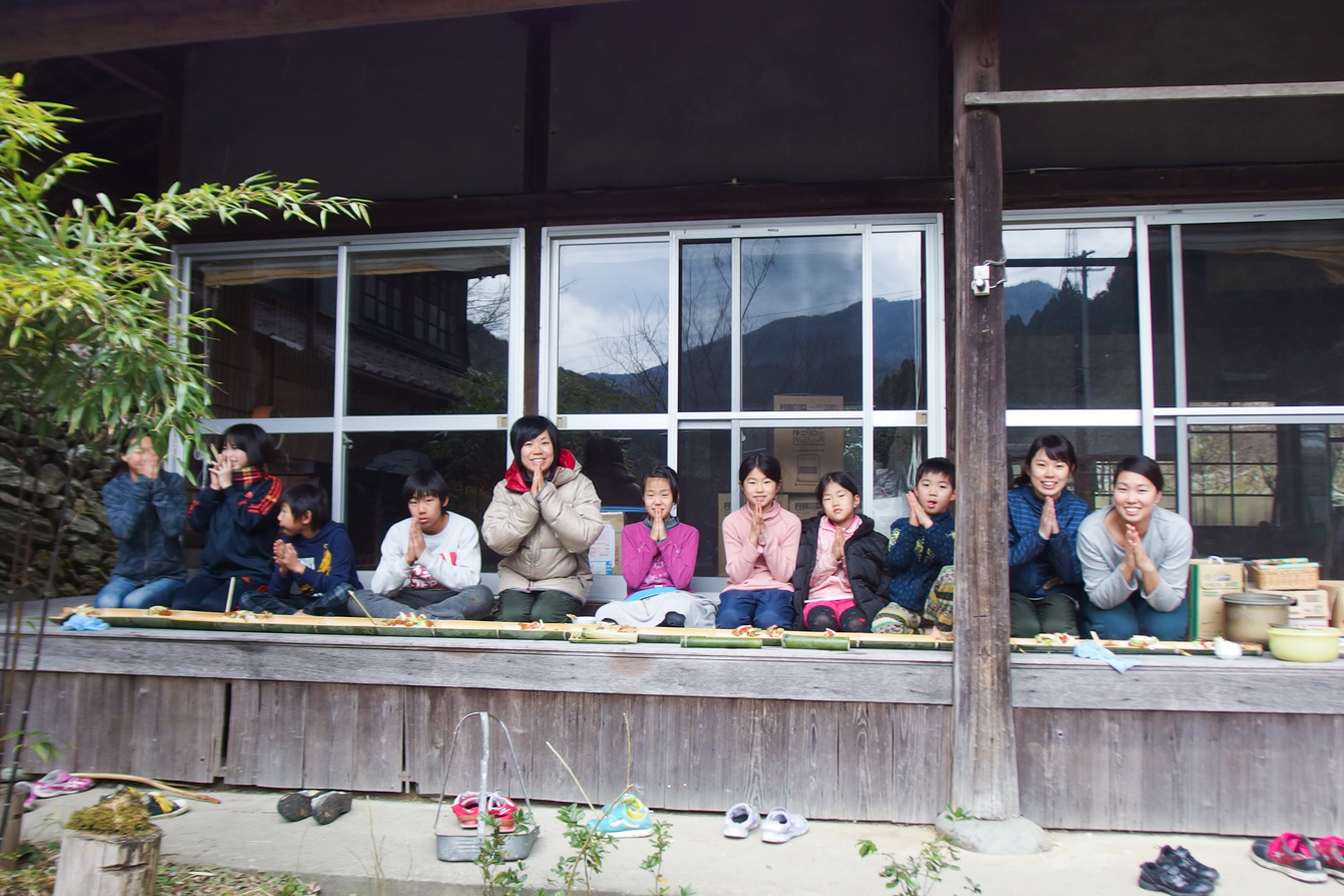 One shot of the camp with children taken last March. Everyone ate lunch at the wooden deck.